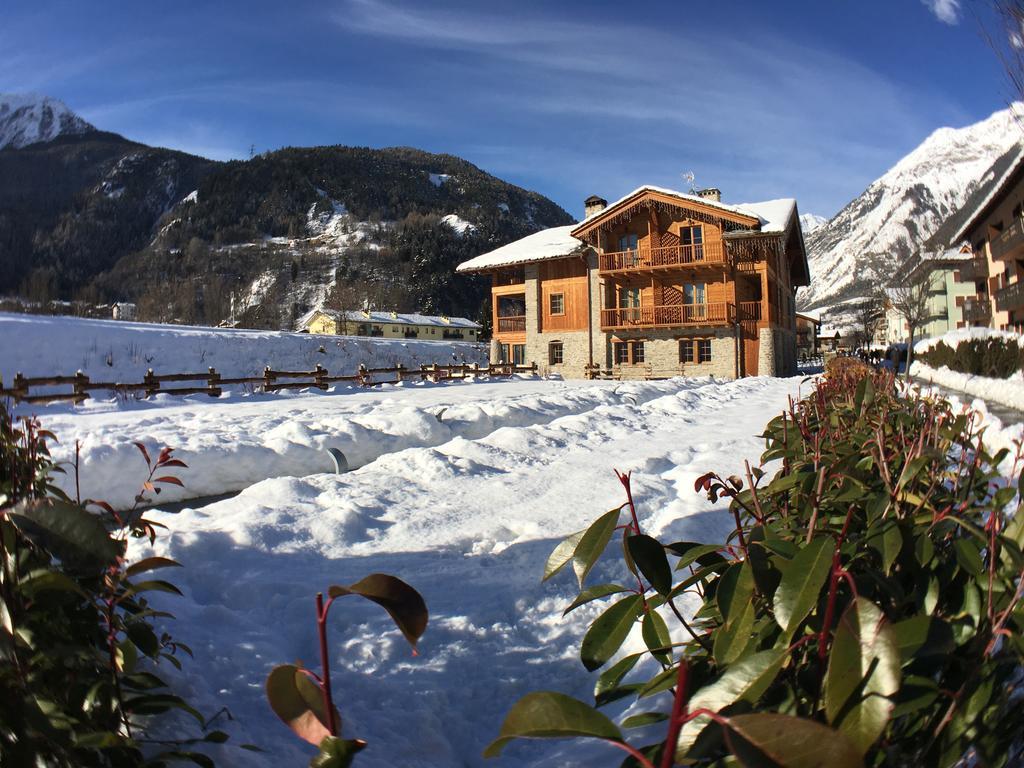 Hotel Les Montagnards Morgex Extérieur photo