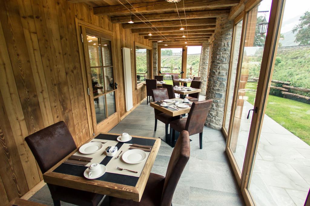 Hotel Les Montagnards Morgex Extérieur photo